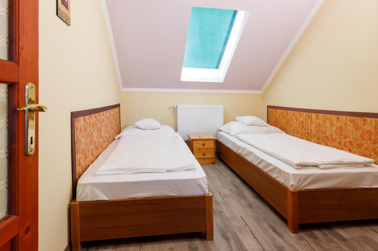Central Apartman Gyula Dış mekan fotoğraf