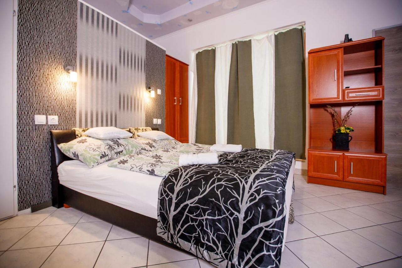 Central Apartman Gyula Dış mekan fotoğraf