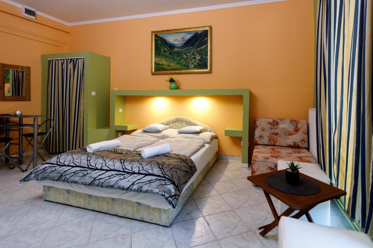 Central Apartman Gyula Dış mekan fotoğraf