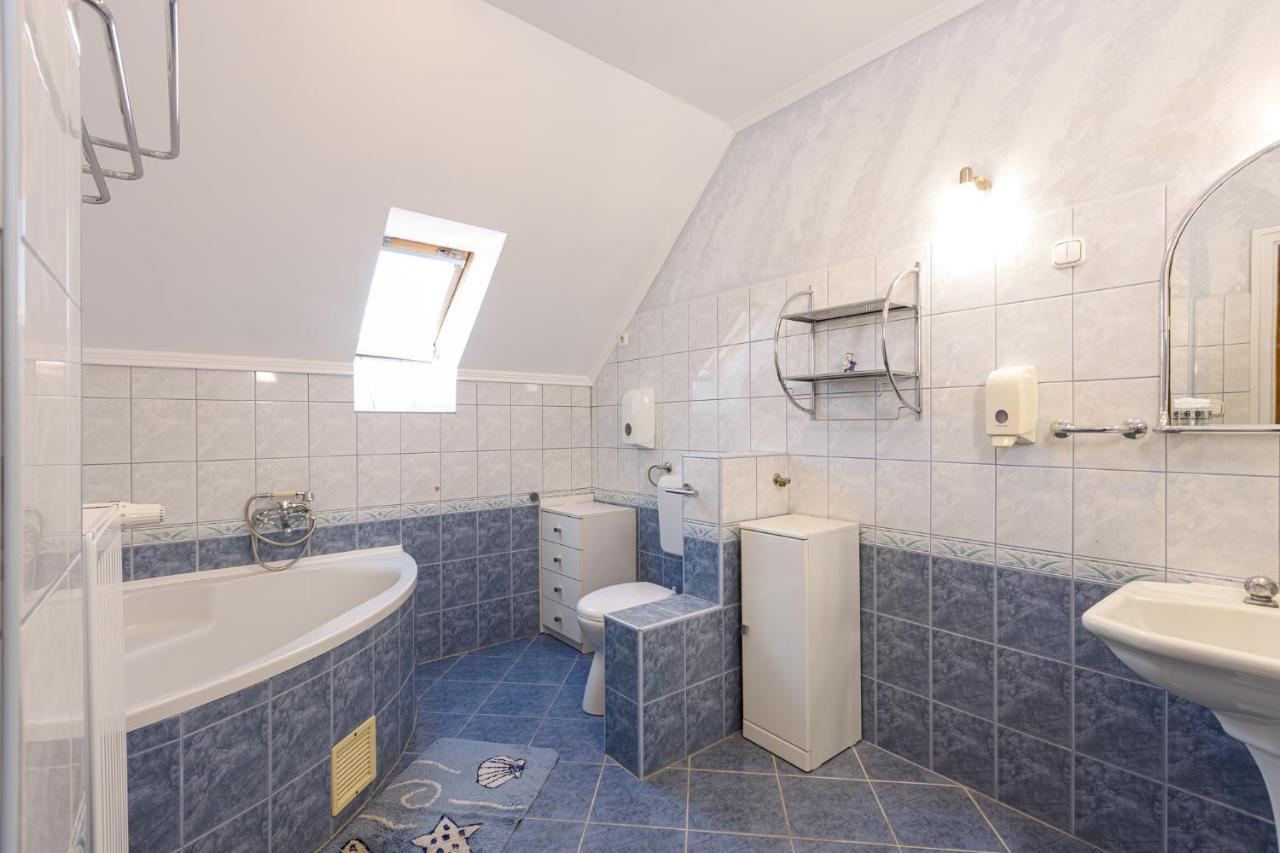 Central Apartman Gyula Dış mekan fotoğraf